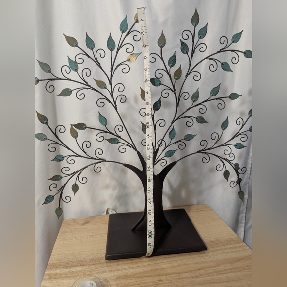 Hallmark Family Tree - Picture 3 of 6